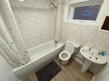 Moorland Gardens, Luton, Image 4