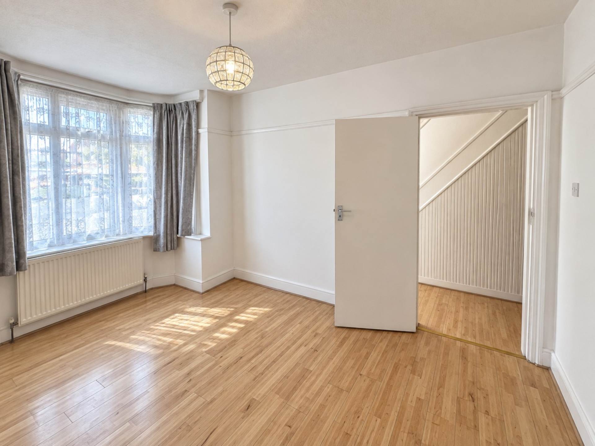 Chester Ave, Luton, Image 10