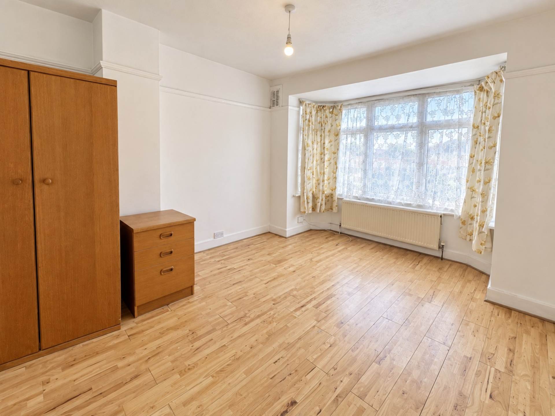 Chester Ave, Luton, Image 8