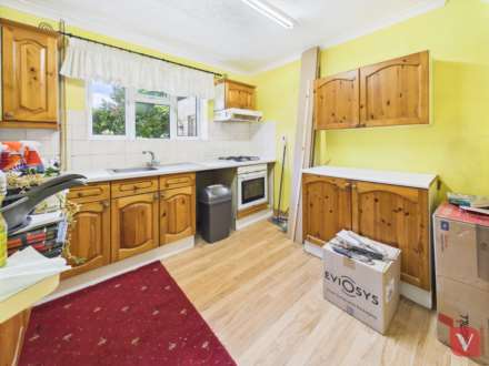 Priestleys, Luton, Image 4