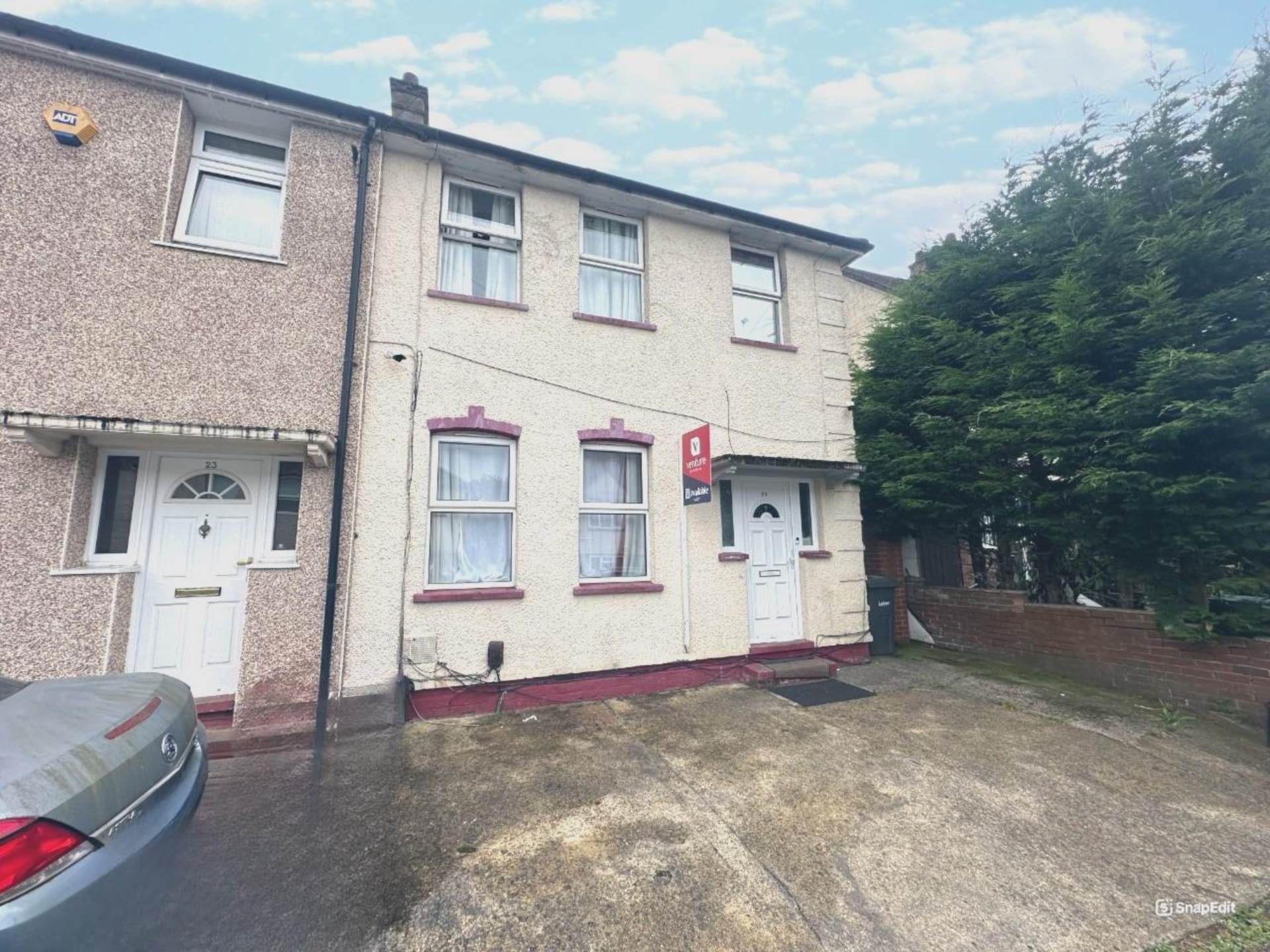 Corncastle Road, Luton, Image 1
