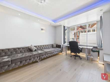 Chatsworth Road, Luton, Image 2