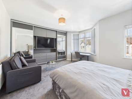 Chatsworth Road, Luton, Image 8