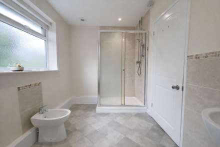 College Road, Bedford, Image 6