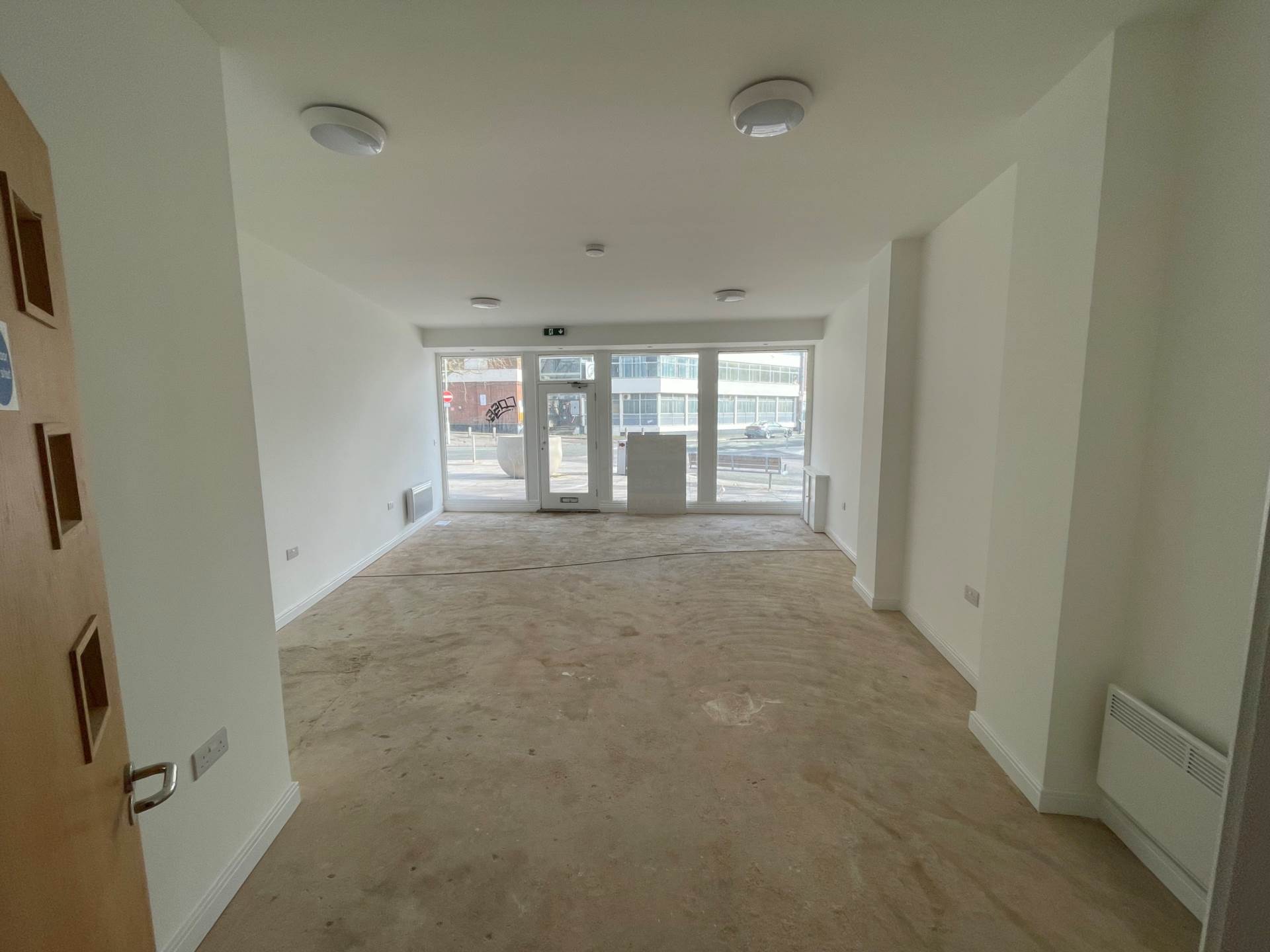 Bedford Town Centre Retail Unit To Let, Image 5