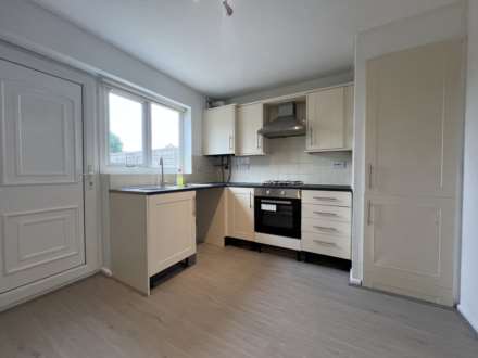 Larkspur Gardens, Luton, Image 8