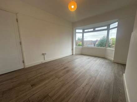 Lime Avenue, Luton, Image 8