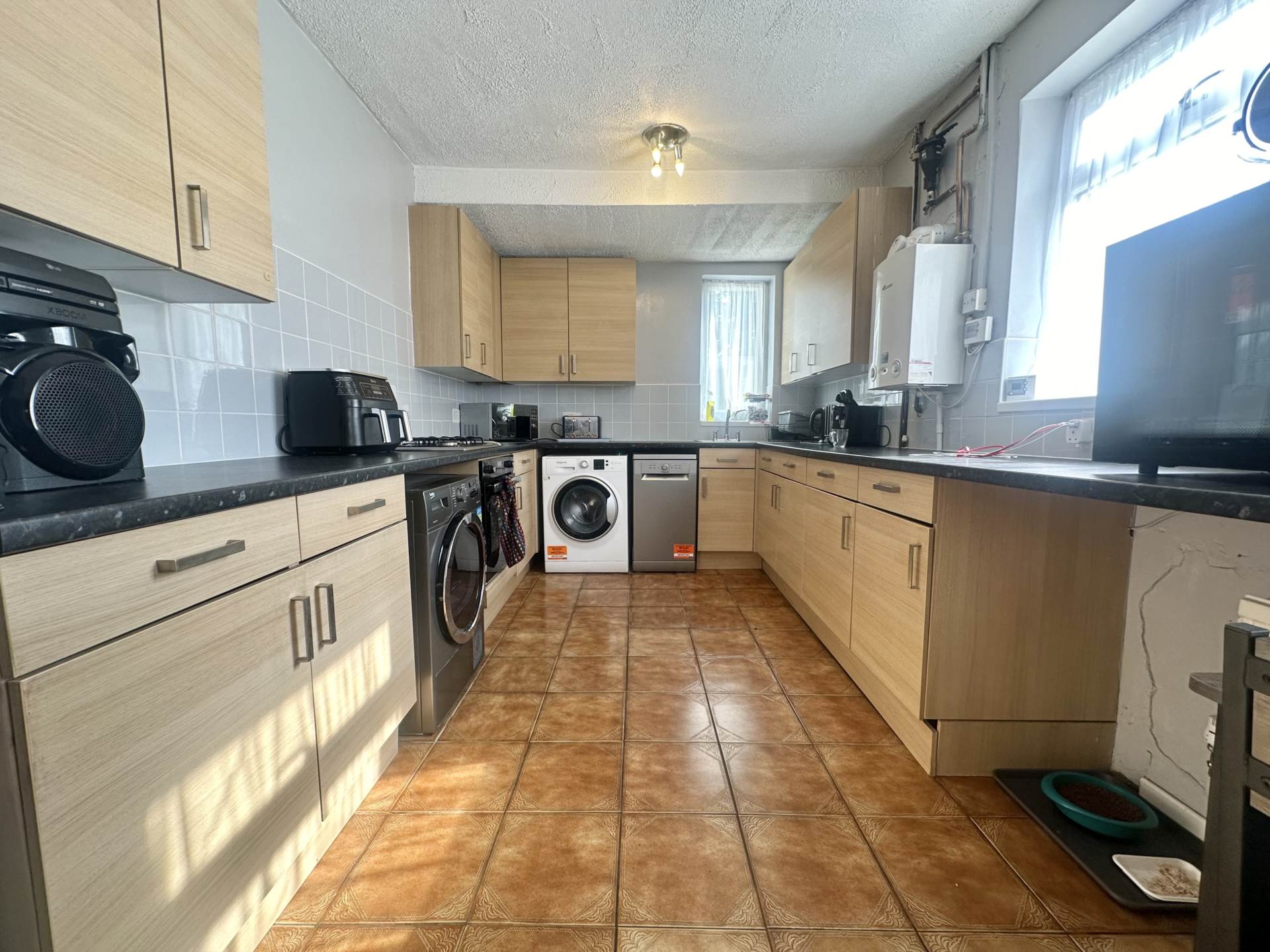 Mostyn Road, Luton, Image 4
