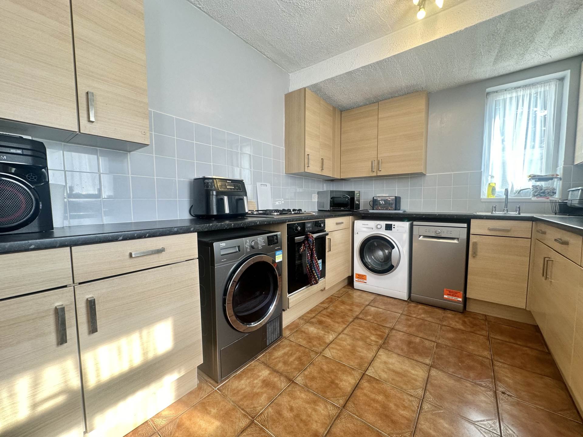 Mostyn Road, Luton, Image 5