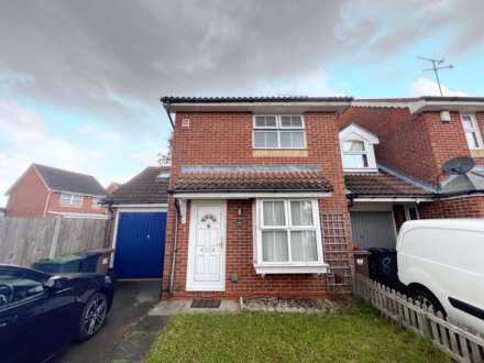 Cresswell Gardens, Luton, Image 1