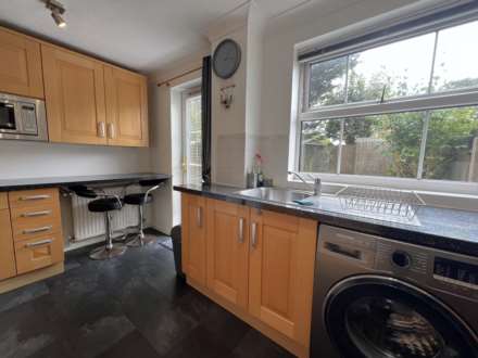 Cresswell Gardens, Luton, Image 9
