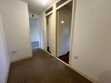 Spear Close, Luton, Image 7