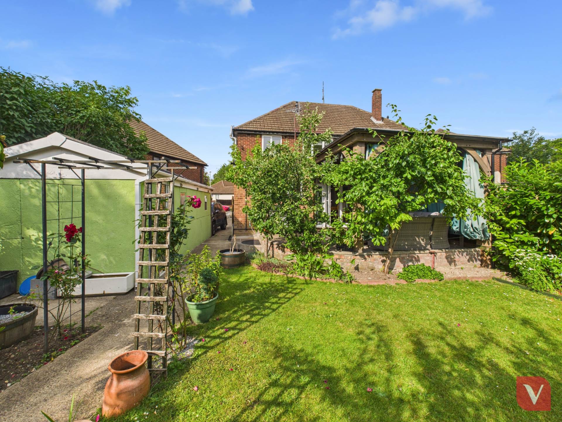 Cheviot Road, Luton, Image 12