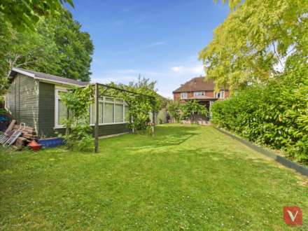 Cheviot Road, Luton, Image 24