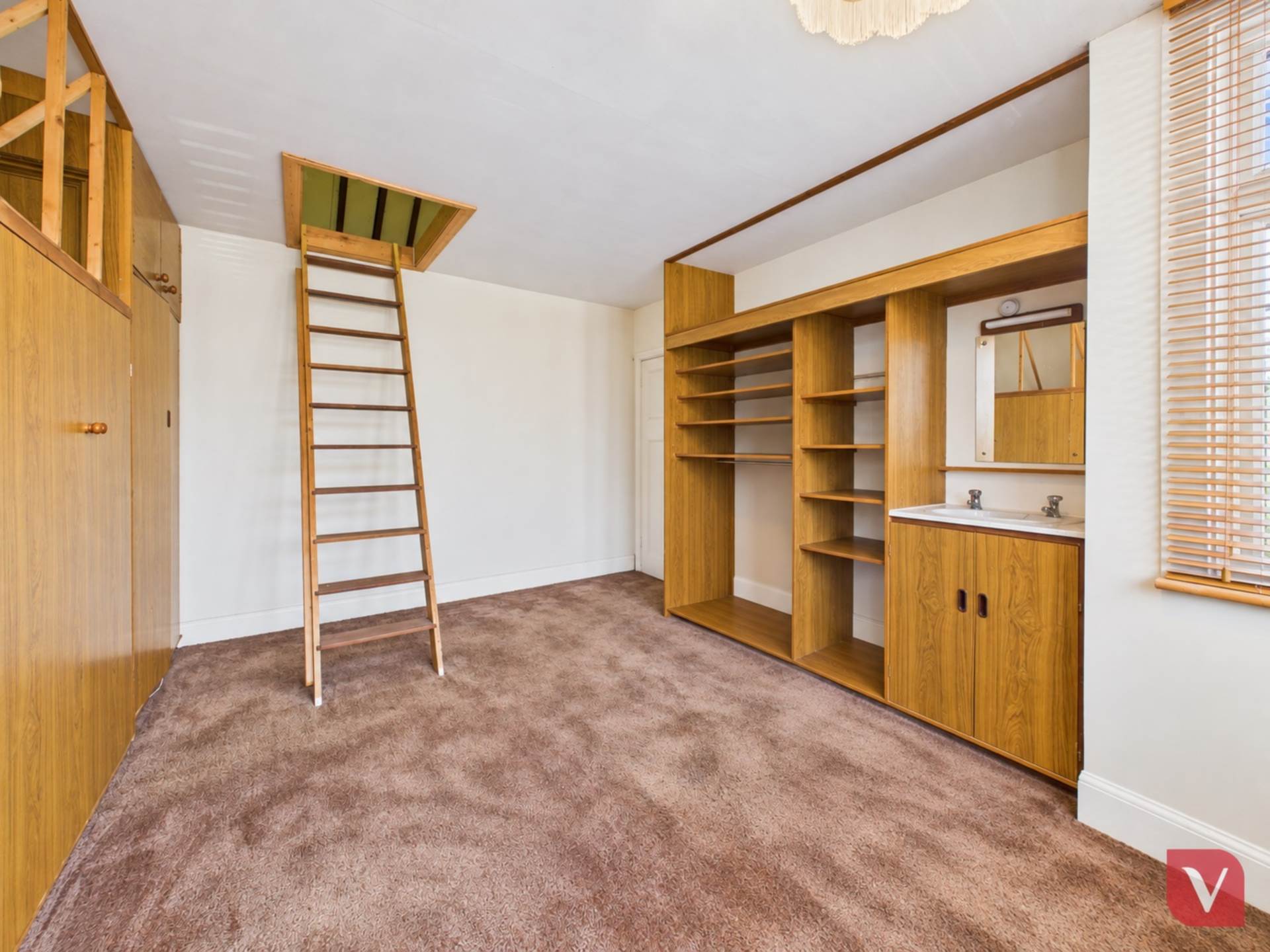 Culverhouse Road, Luton, Image 9
