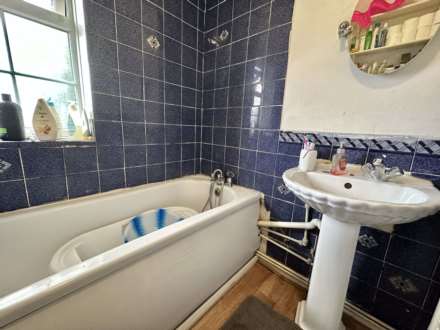 Dorrington Close, Luton, Image 8