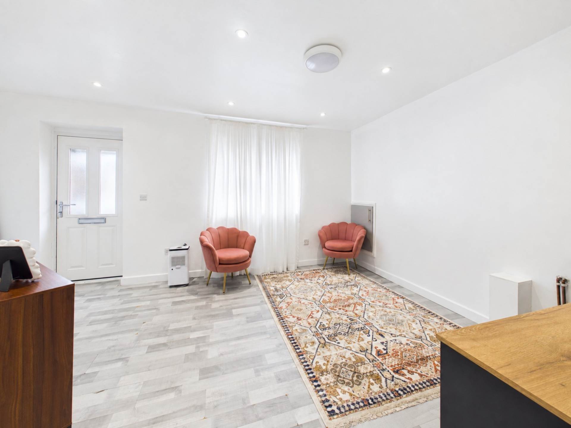 Halfway Ave, Luton, Image 9