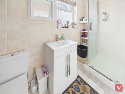Halfway Ave, Luton, Image 14