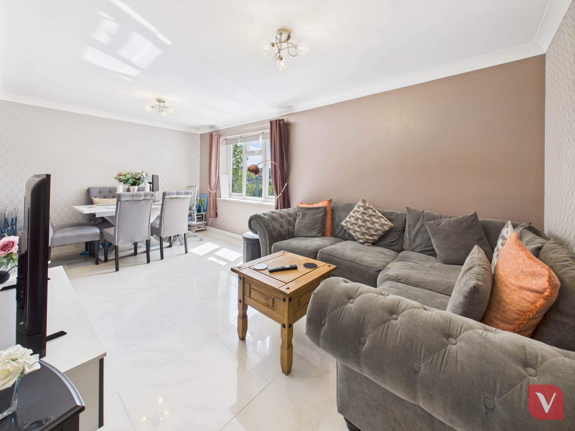 The Ridings, Luton, Image 2