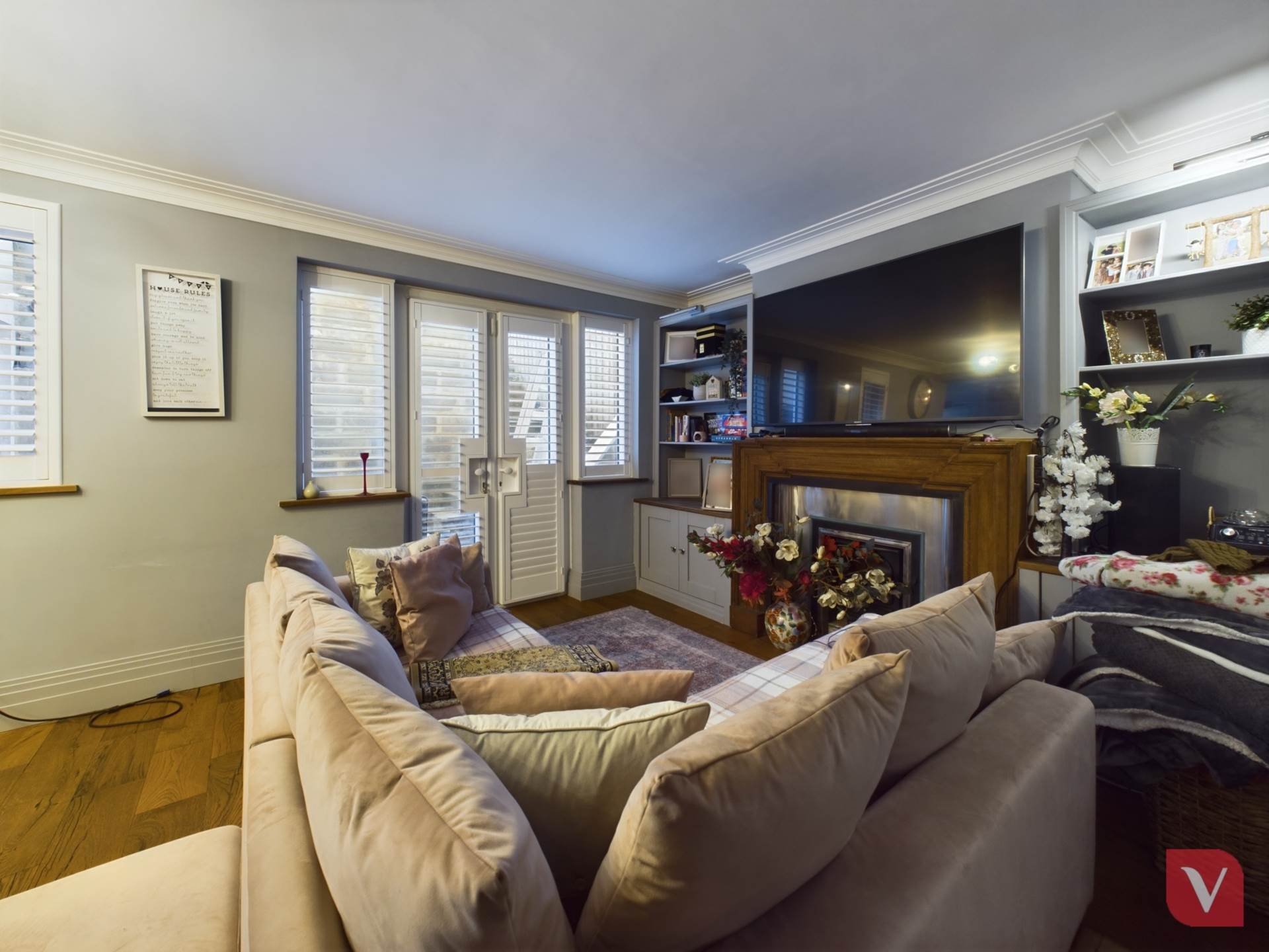 Wardown Crescent, Luton, Image 10