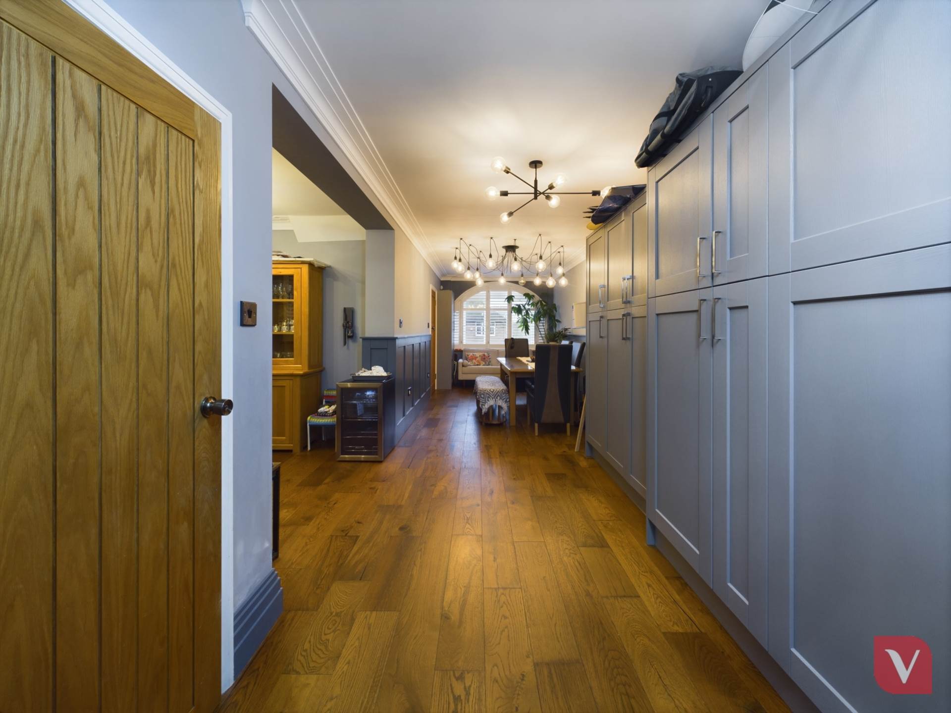 Wardown Crescent, Luton, Image 12
