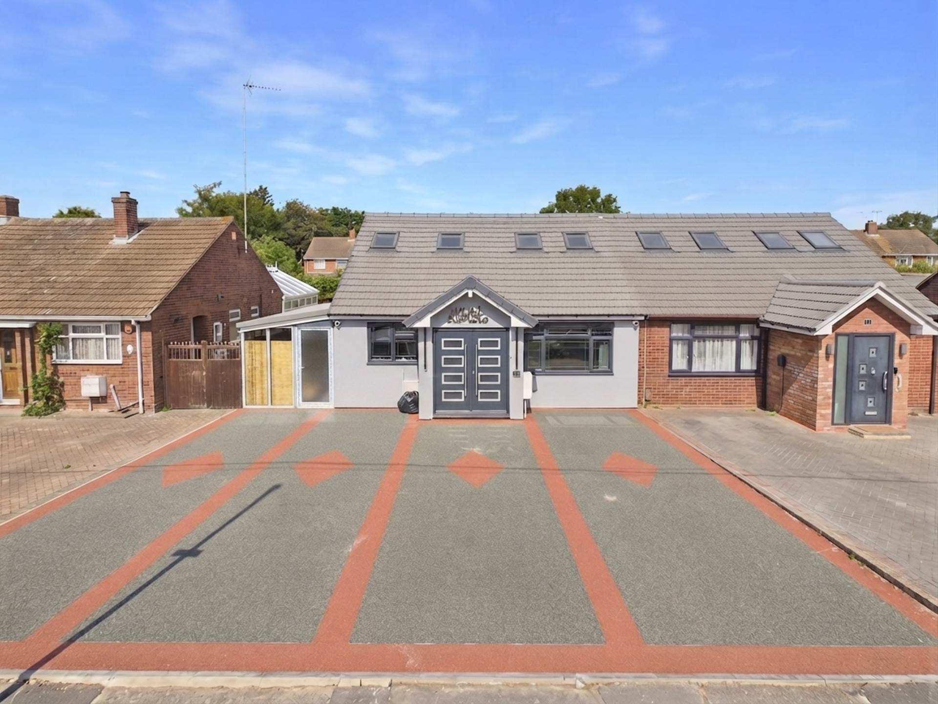 Linden Road, Luton, Image 1