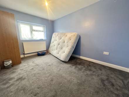 Brunel Road, Luton, Image 13