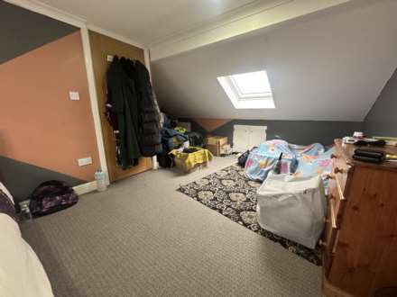 Brunel Road, Luton, Image 18