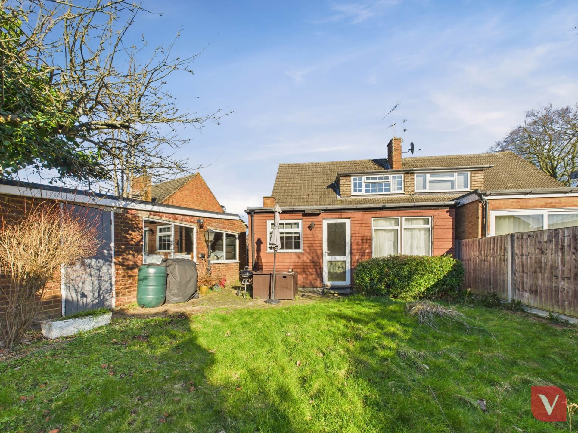 Park View Close, Luton, Image 12