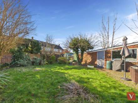 Park View Close, Luton, Image 15