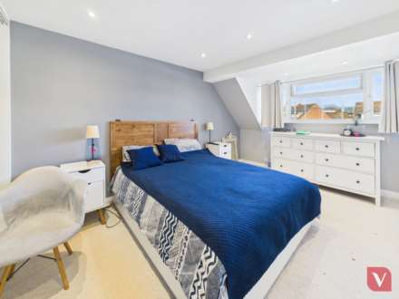 Park View Close, Luton, Image 9