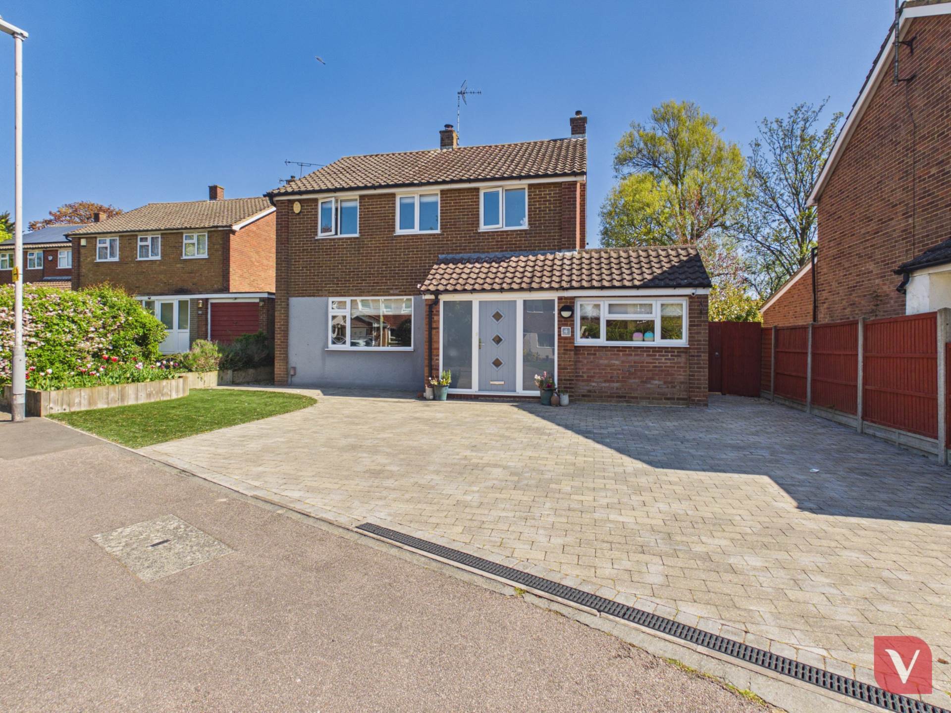 Thelby Close, Luton, Image 1