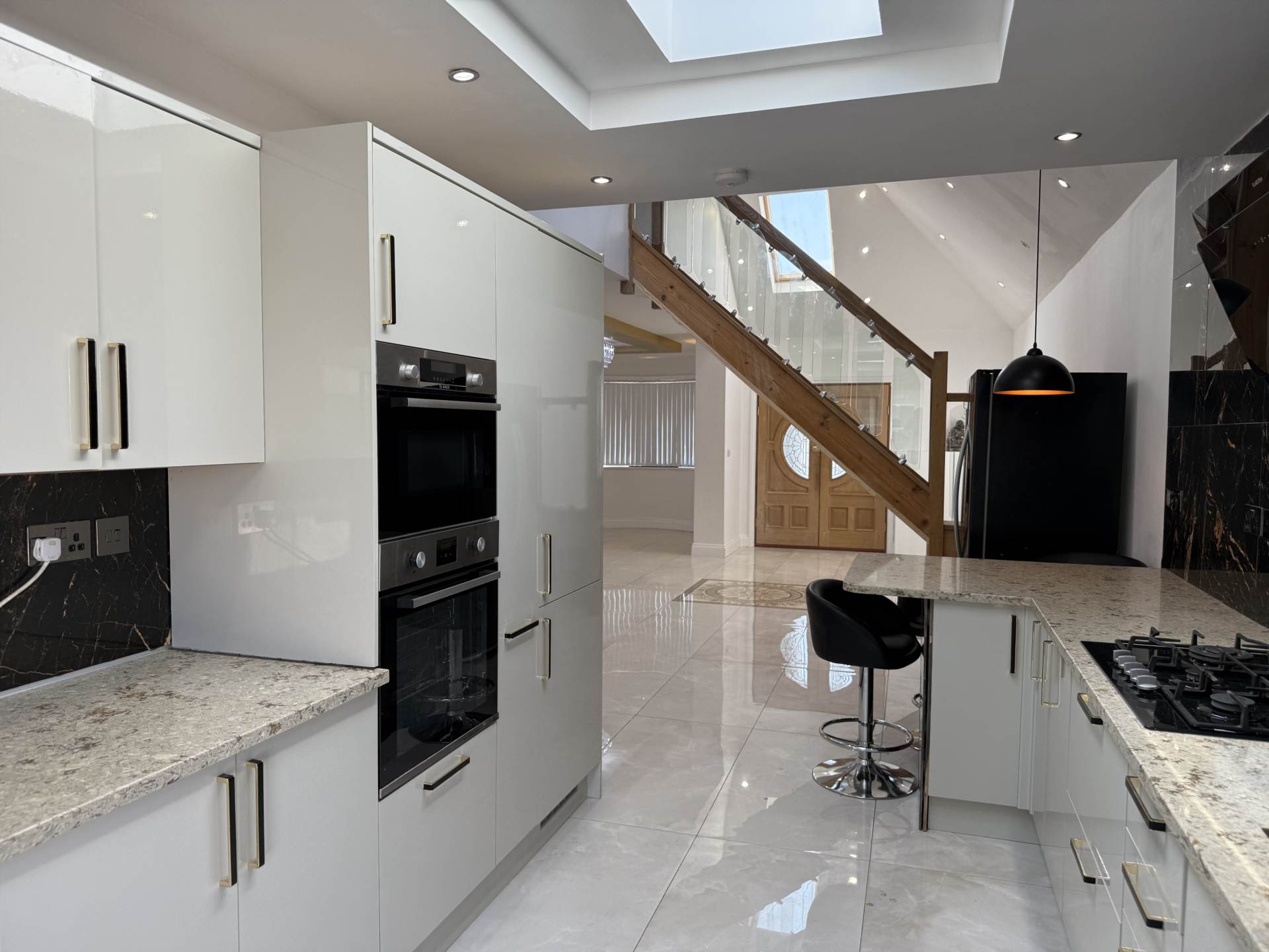 Park Avenue, Luton, Image 19
