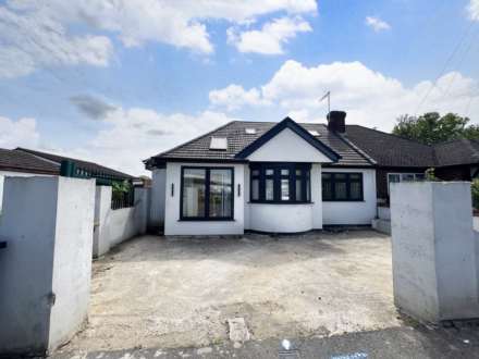 Park Avenue, Luton, Image 1