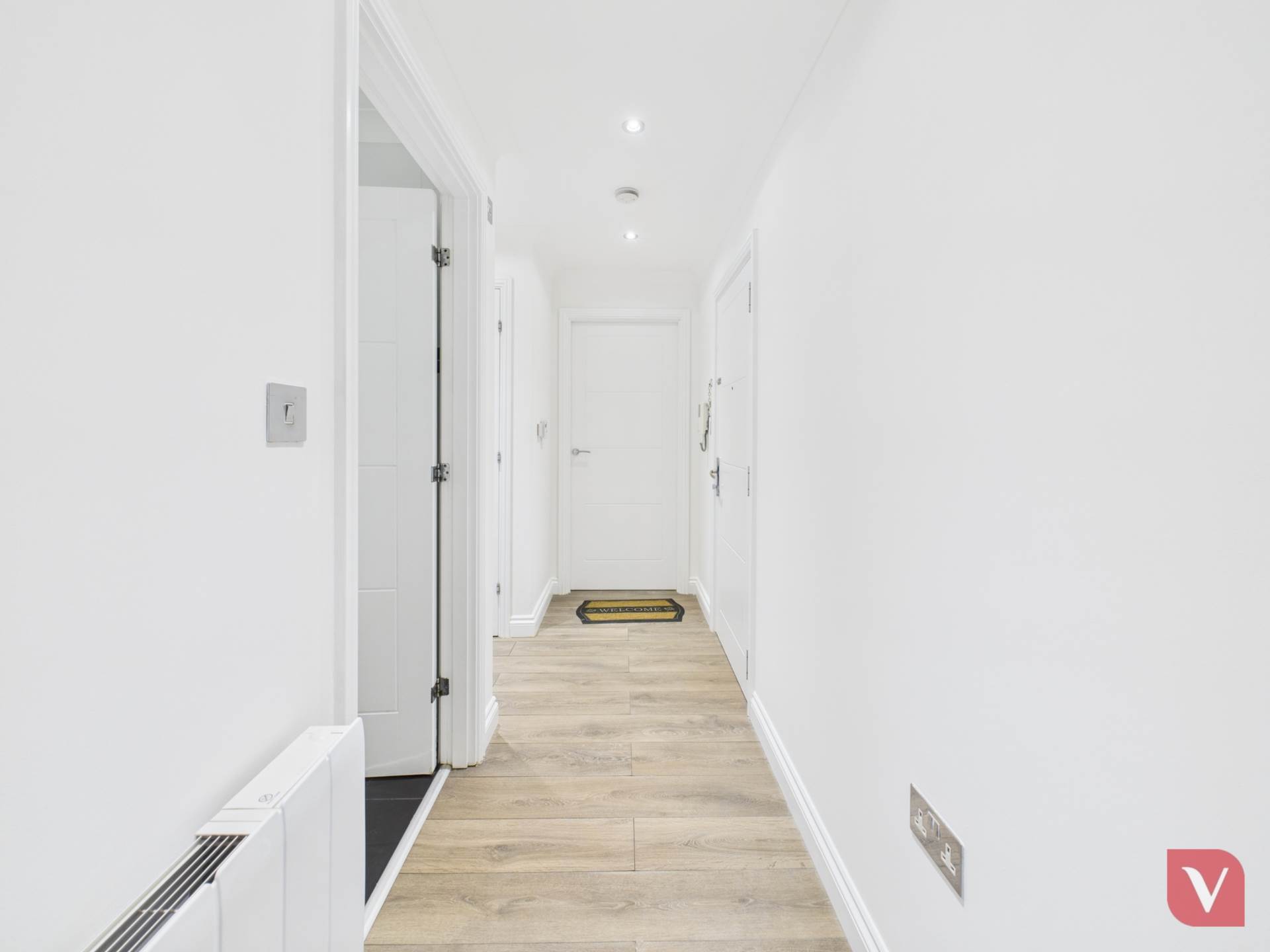 High Street North, Dunstable, Image 8