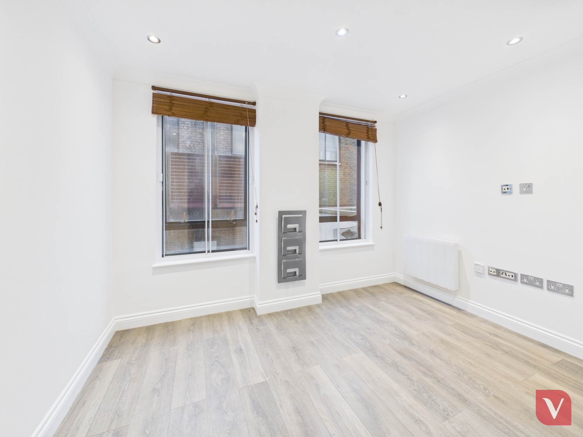 High Street North, Dunstable, Image 9