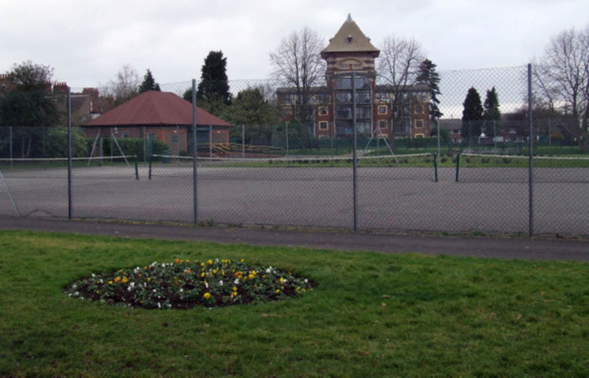 Old Bedford Road, Luton, Image 11