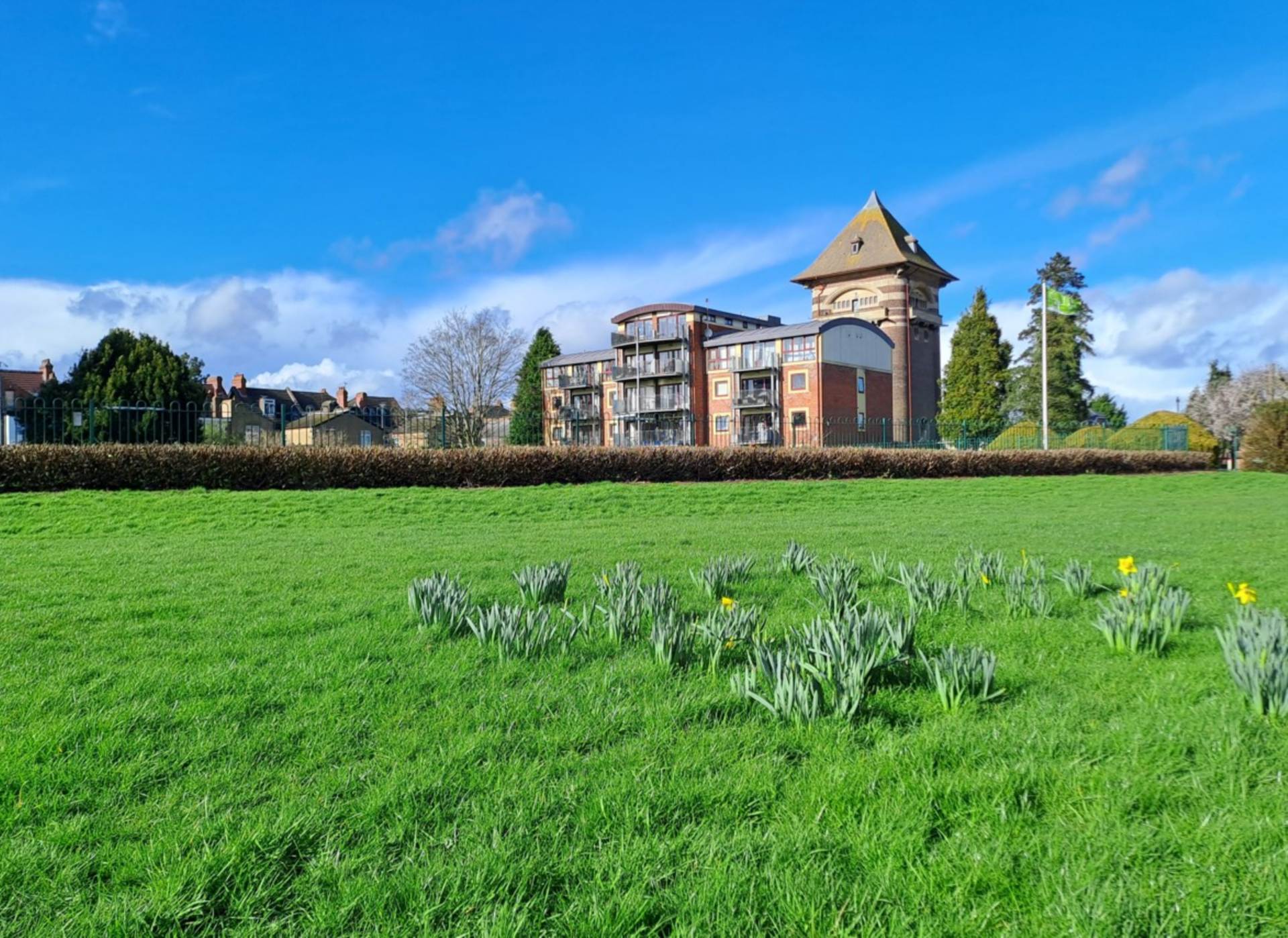 Old Bedford Road, Luton, Image 8