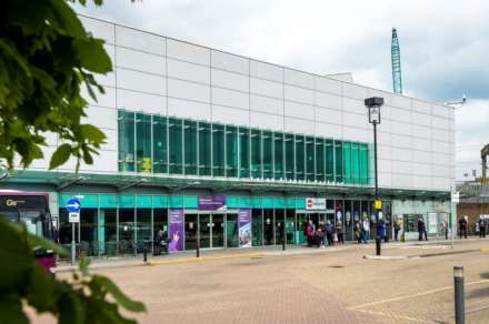 Old Bedford Road, Luton, Image 3