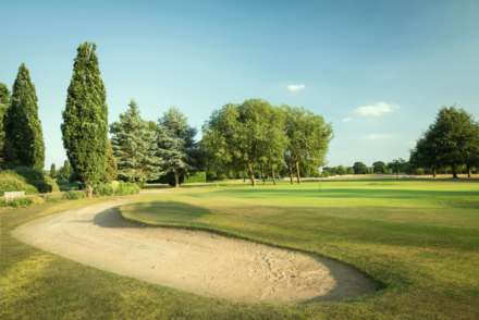 Old Bedford Road, Luton, Image 6