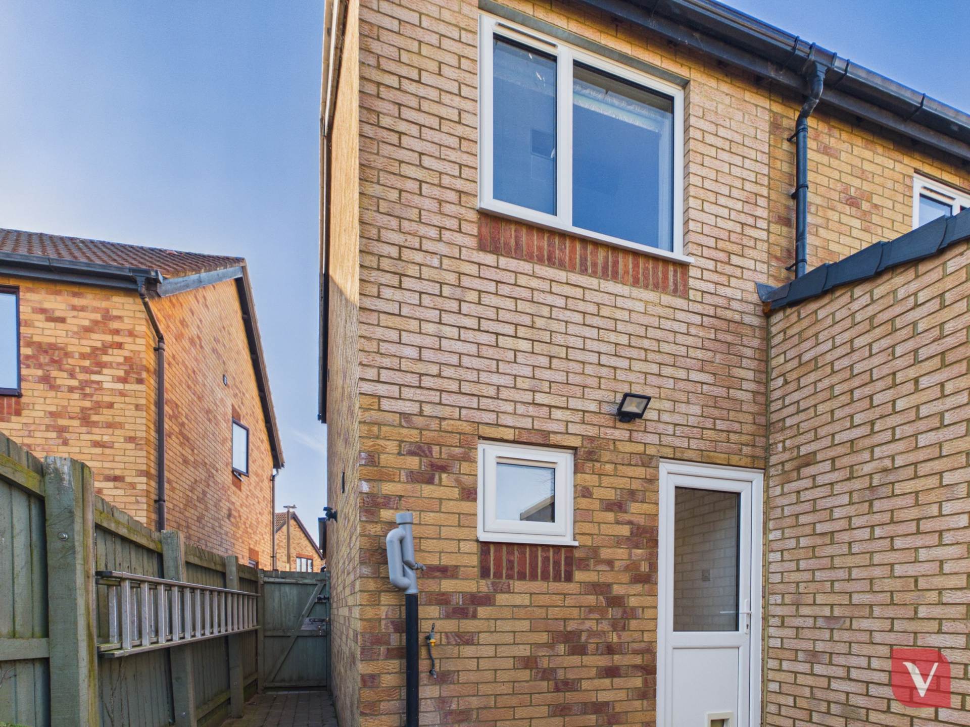 Morebath Grove, Furzton, Image 9