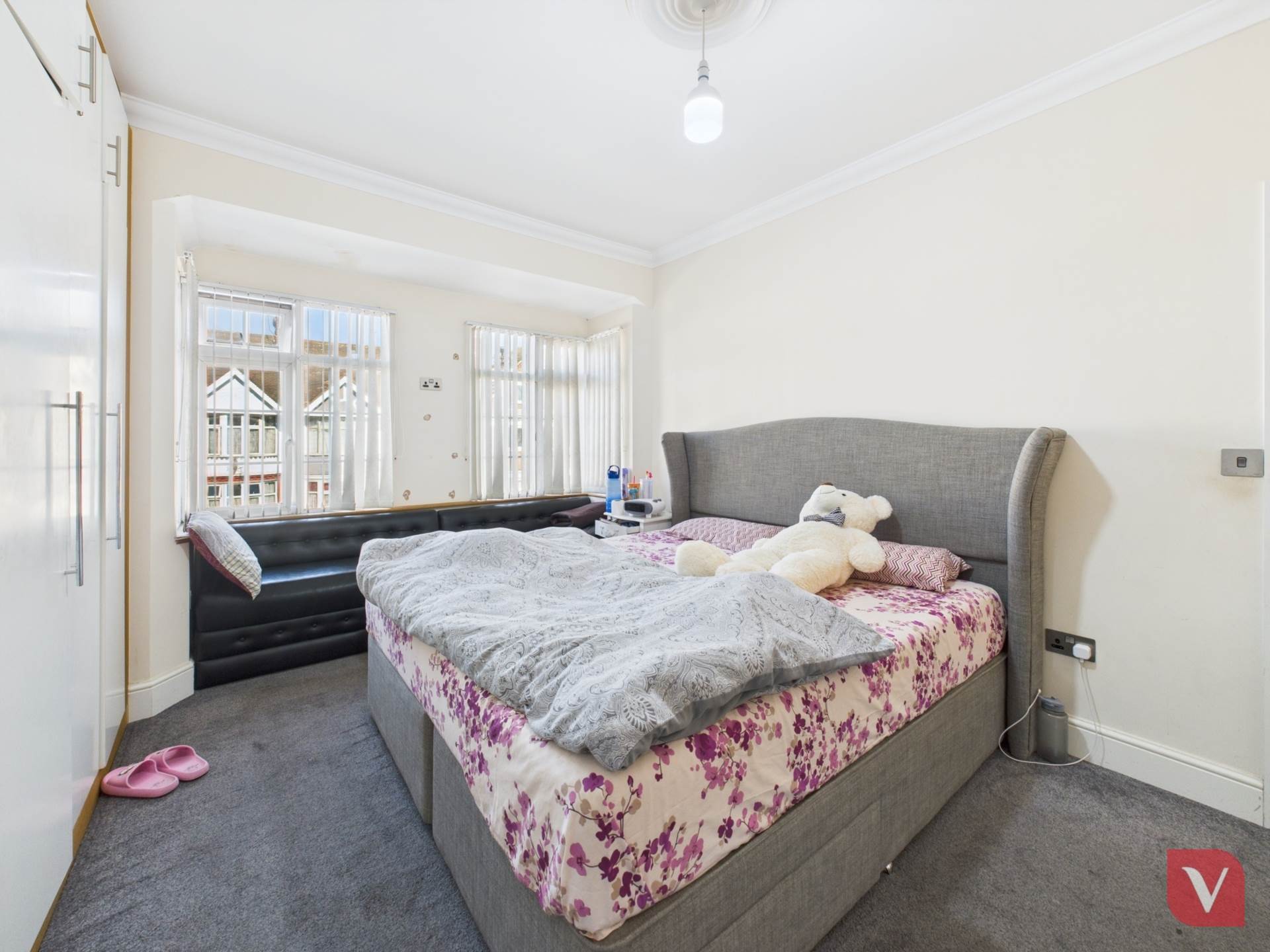 Dunstable Road, Luton, Image 13