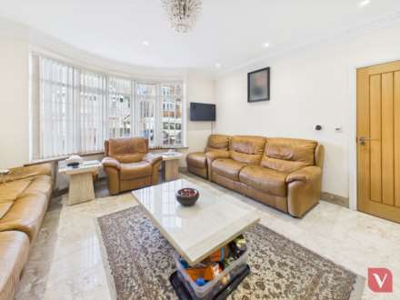 Dunstable Road, Luton, Image 3