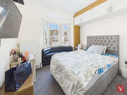 Dunstable Road, Luton, Image 7