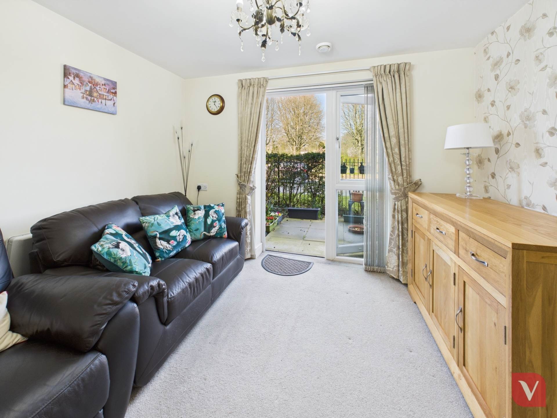 Cannon Lane, Luton, Image 9
