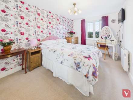 Cannon Lane, Luton, Image 5