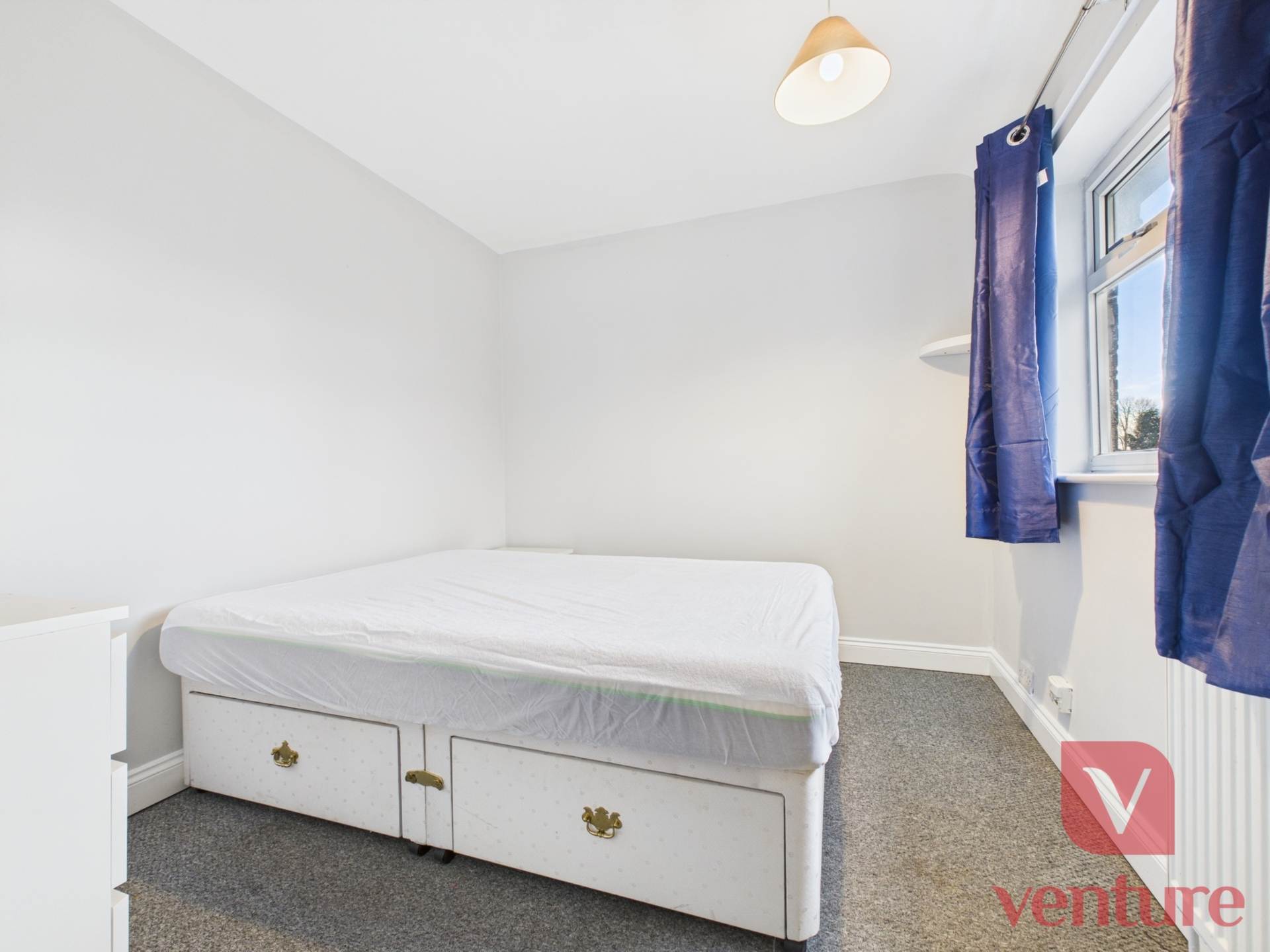 Rockingham Road, Corby, Image 3