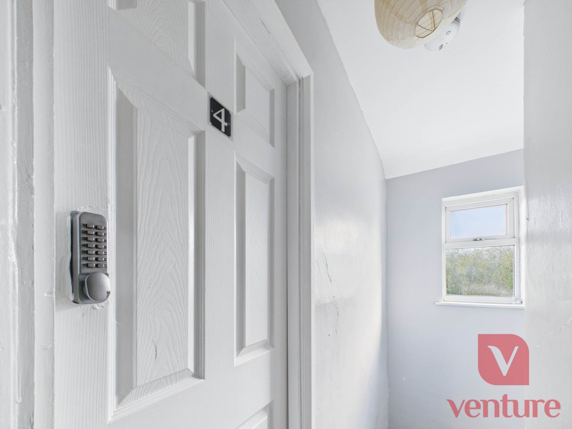 Rockingham Road, Corby, Image 9
