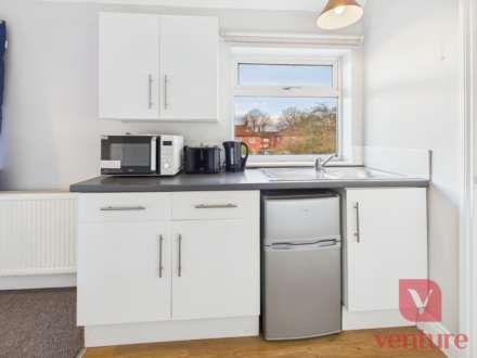 Rockingham Road, Corby, Image 7