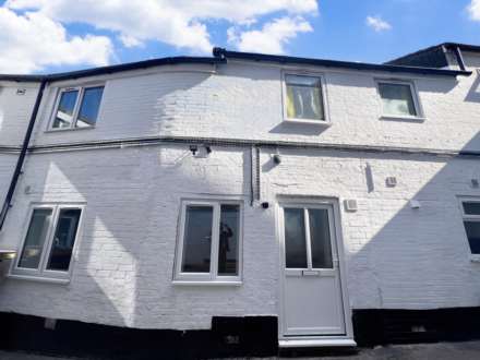 Hightown Road, Luton, Image 1